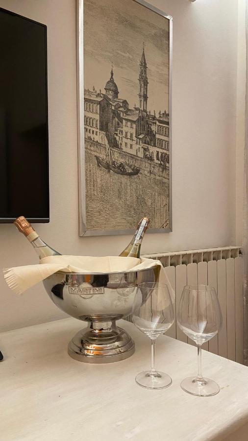 Indipendent Studio Apartment With Terrace - Parking Florenz Exterior foto